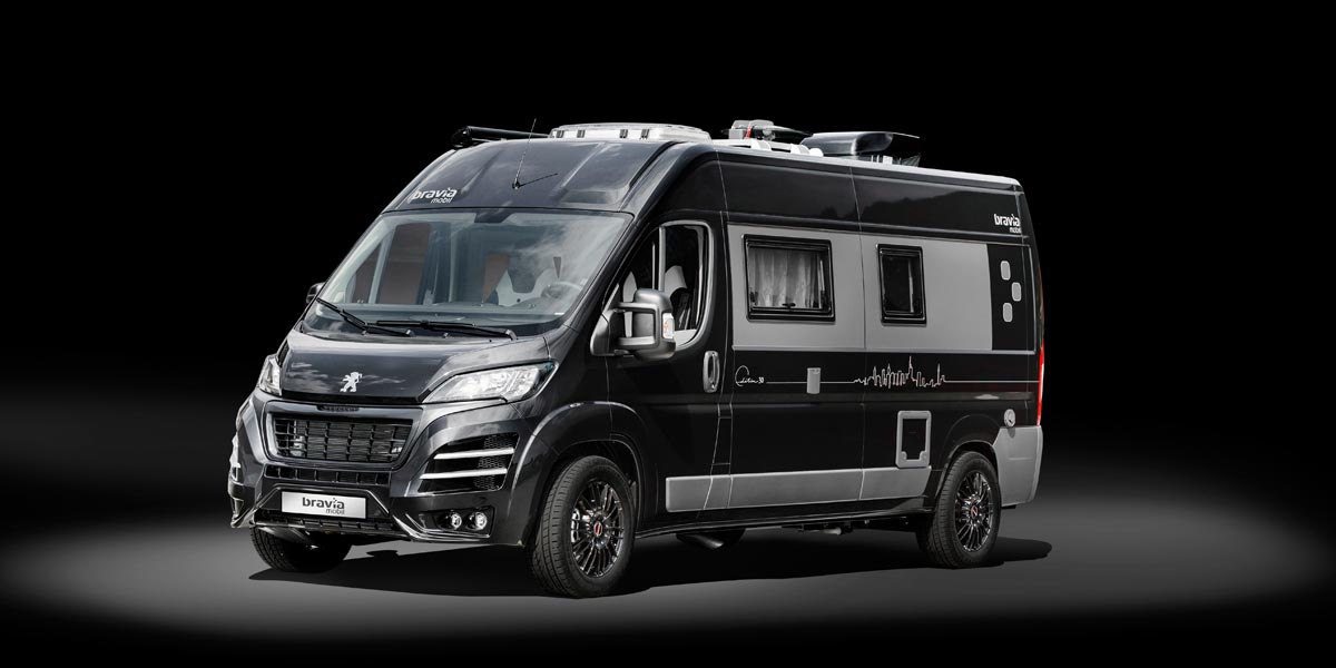 Bravia Swan 599 Edition 30 Van Aussenansicht