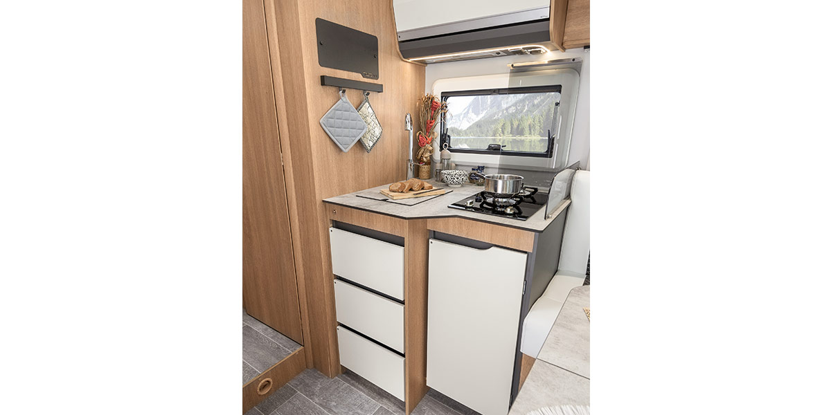 Wohnmobil Giottiline Teilintegriert Toscan 74 NF Innenansicht