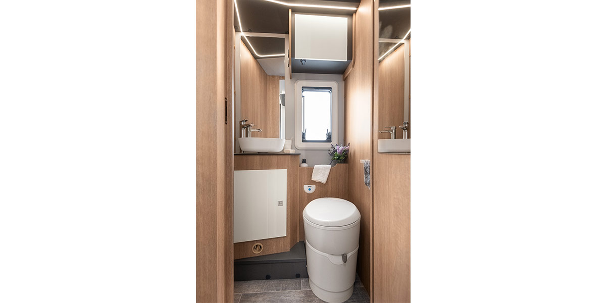Wohnmobil Giottiline Teilintegriert Toscan 74 NF Innenansicht