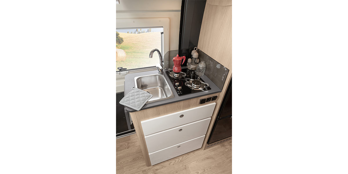 Wohnmobil Giottiline Van 60B Innenansicht
