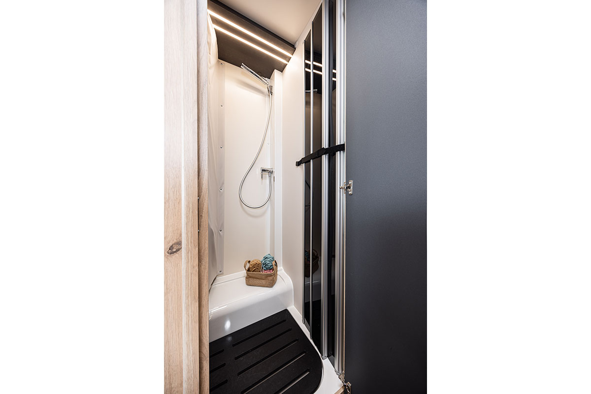 Wohnmobil Miller kansas Aussenansicht